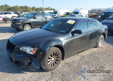2014 Chrysler 300 z USA, uszkodzony, nr VIN 2C3CCAAG7EH232771